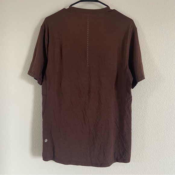 Lululemon shirt - Picture 5 of 7